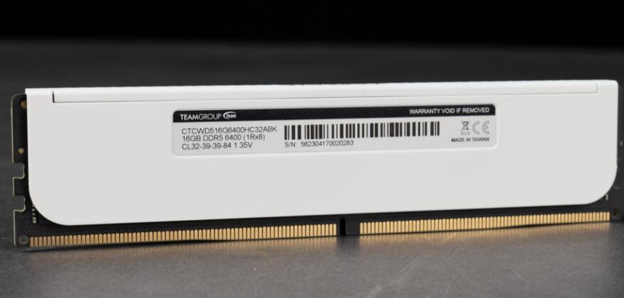 T-CREATE EXPERT DDR5 6400 MHz 32GB（2x16GB）內存开箱评测-第3张图片-装机笔记