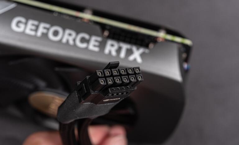 ZOTAC GAMING RTX4070SUPER TWIN EDGE OC开箱测试-第5张图片-装机笔记