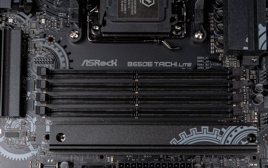 ASRock B650E Taichi Lite主板开箱评测（b650主板参数）-第4张图片-装机笔记