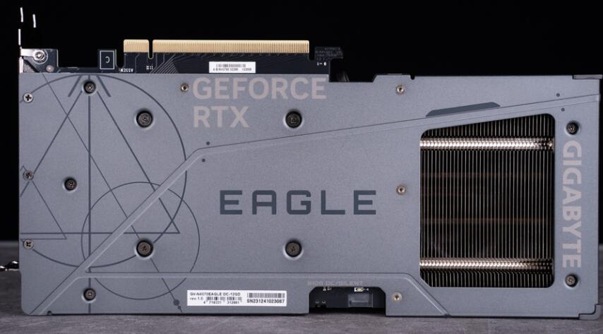 GIGABYTE GeForce RTX4070 EAGLE OC 12G显卡开箱评测-第3张图片-装机笔记