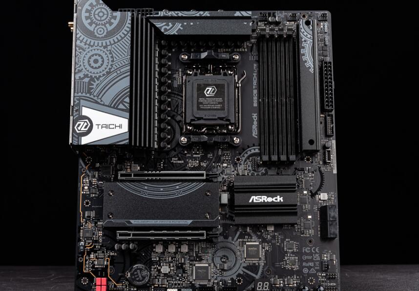 ASRock B650E Taichi Lite主板开箱评测（b650主板参数）-第2张图片-装机笔记