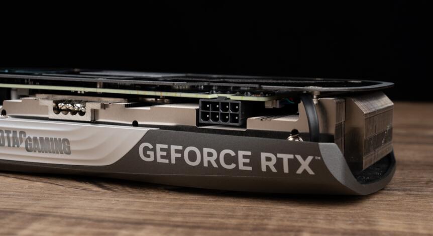 ZOTAC GAMING GeForce RTX4070 Twin Edge OC显卡开箱评测-第3张图片-装机笔记