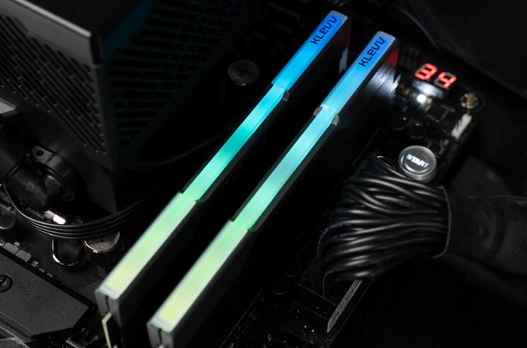 KLEVV CRAS V RGB DDR5內存开箱评测（klevv内存怎么样）-第3张图片-装机笔记