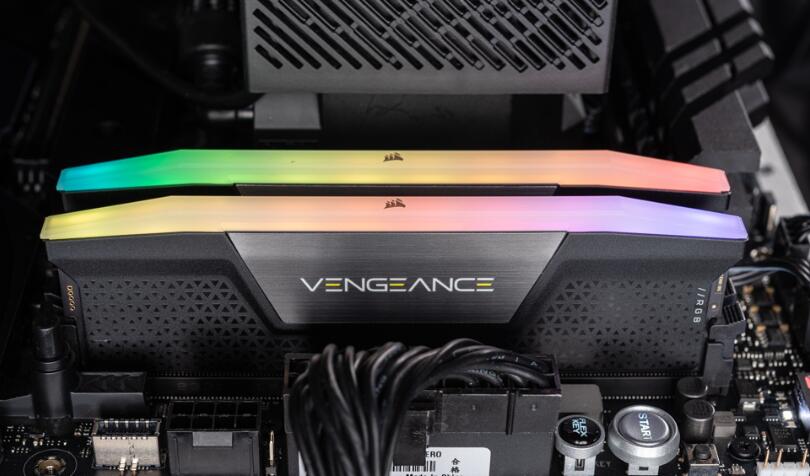 CORSAIR VENGEANCE RGB DDR5 2x24GB 8000MTs内存测试-第1张图片-装机笔记